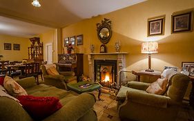 Meath Arms Country Inn